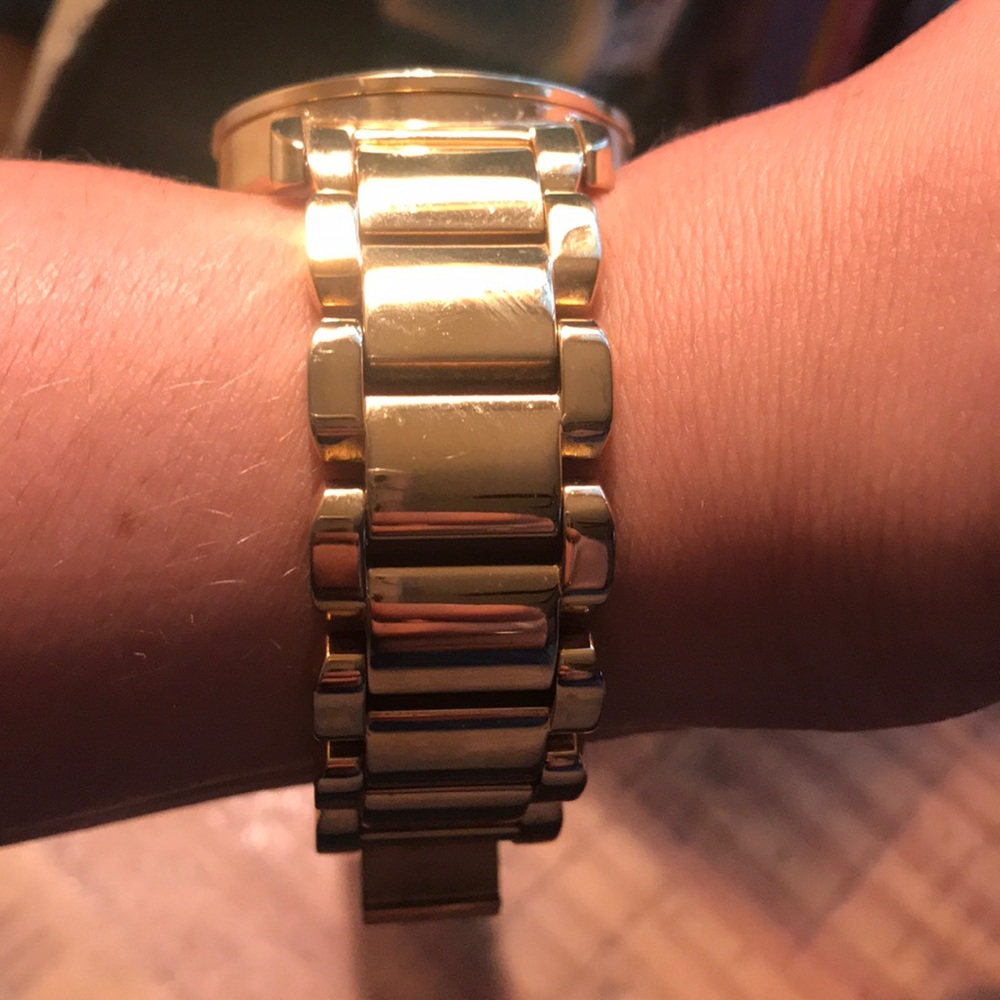 Michael Kors Watch - Picture 2 of 2